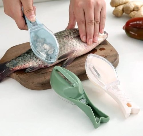 Plastic Fish Scaler, Color : multi