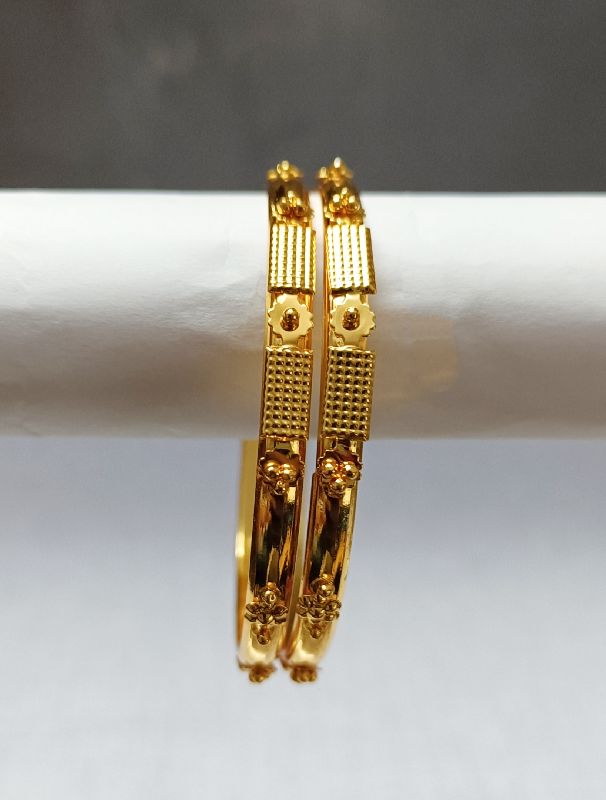 Metal gold plated bangles