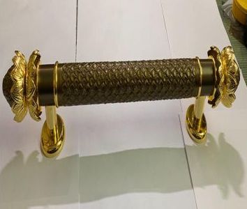 RH 511 Brass Door Handle