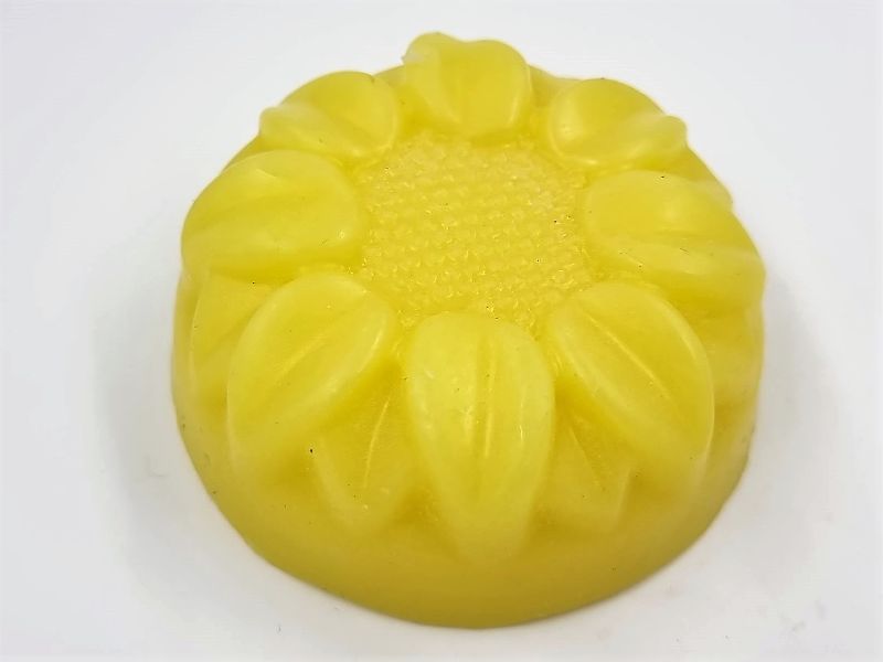 Round BloomSense Banana Soap, for Bathing, Personal, Skin Care, Form : Solid