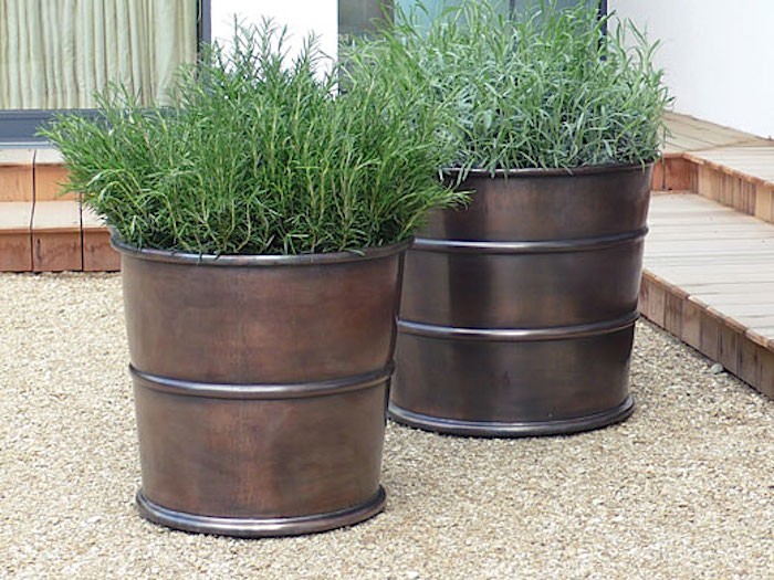 Black mete metal planter pot