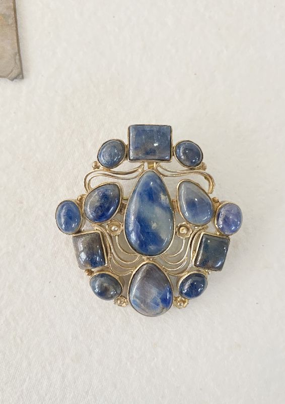 Crystal Calling Polished Lapis Lazuli Pendant Brooch, Feature : Fine Finishing