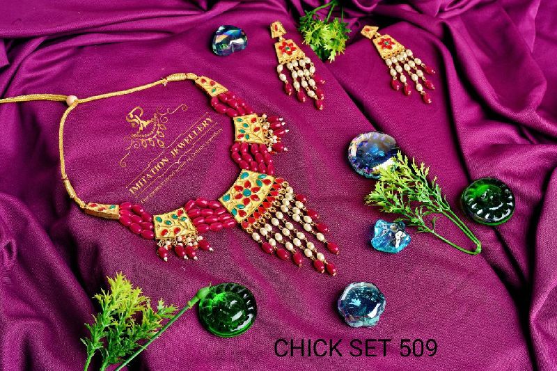 SP Imitation Polished 509 Chick Necklace Set, Purity : VVS1