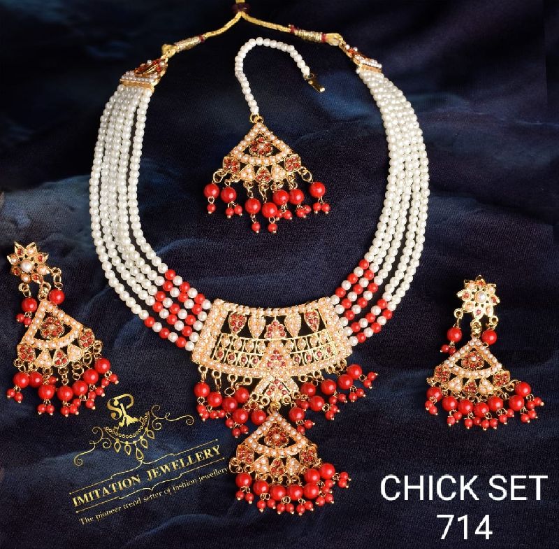 SP Imitation Polished 714 Chick Necklace Set, Purity : VVS2