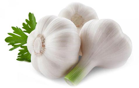 Natural fresh garlic, for Cooking, Fast Food, Feature : Dairy Free, Gluten Free