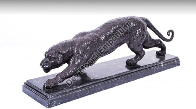 Polished Marble Leopard Statue, for Interior Decor, Pattern : Plain