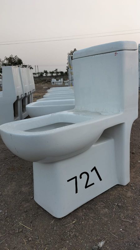 721 One Piece Toilet Seat