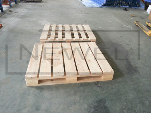 Wooden pallets, Entry Type : 2-way or 4-way