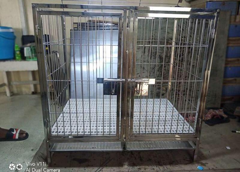 Steel dog cage