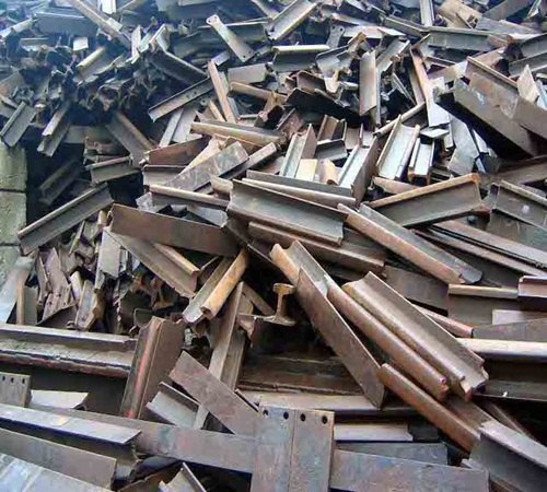 Rectangular Metal Used Rails, for Melting, Form : Solid