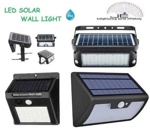 Solar Wall Light