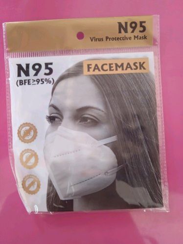 N95 White Face Mask