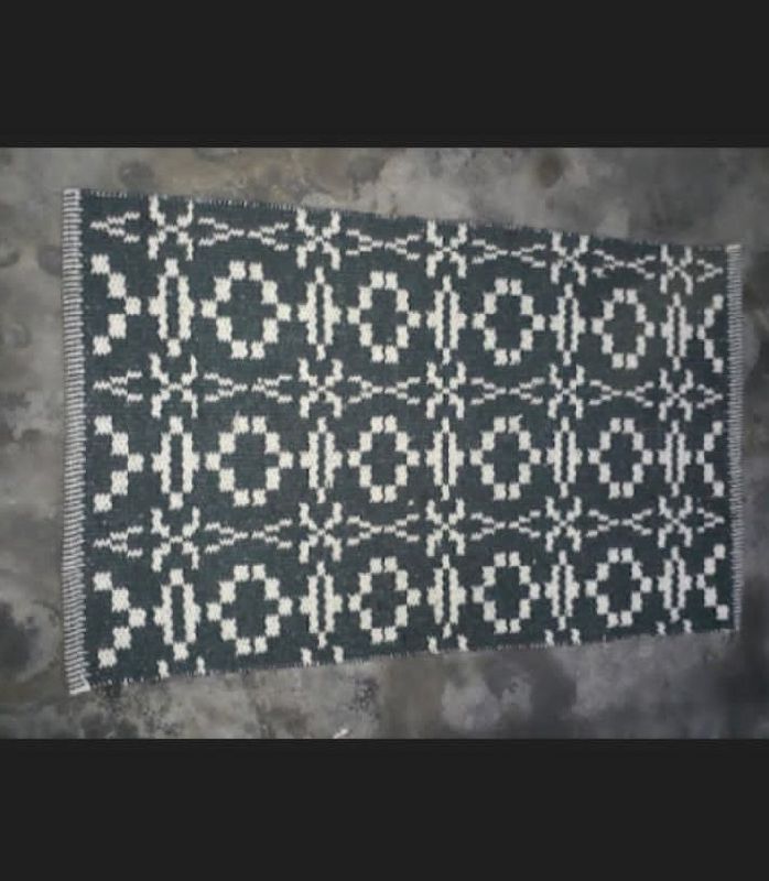 VER-028 Woven Rug
