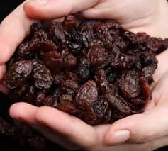 Organic Brown Raisins, Packaging Size : 10-15 Kg