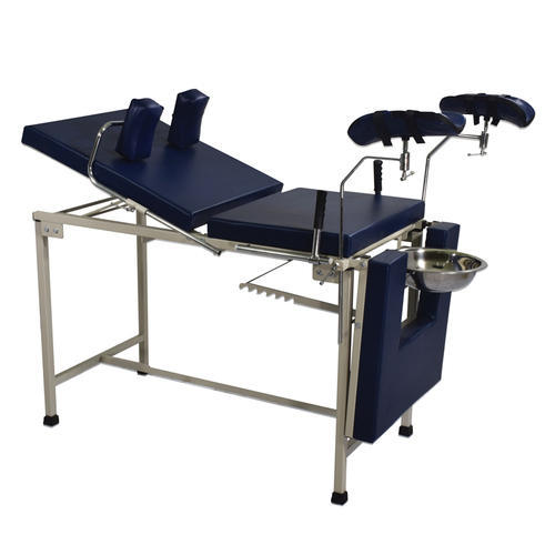 Manual Iron Delivery Bed, for Hospital, Ruining Type : Non Motorized