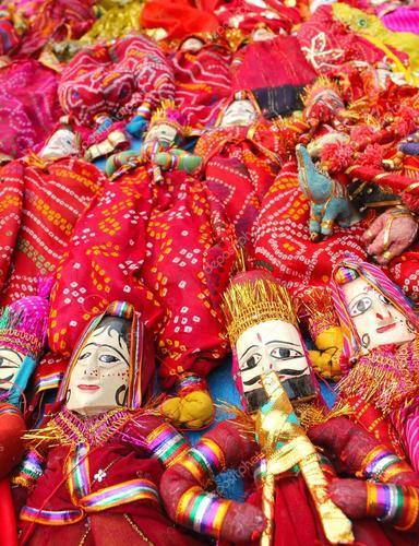Wood Rajasthani Puppet Kathputli, Color : Red