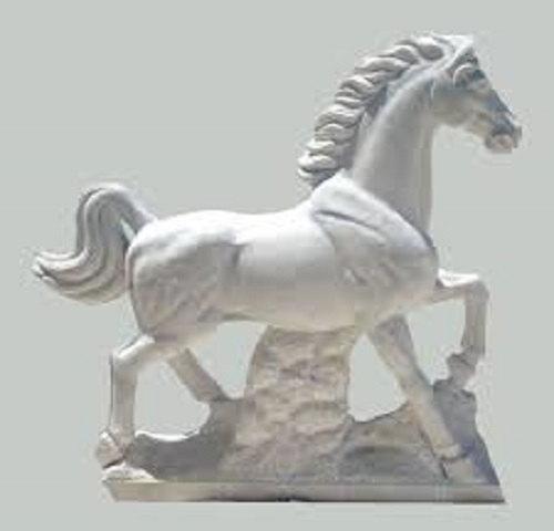  Fiber horse sculpture, Color : White