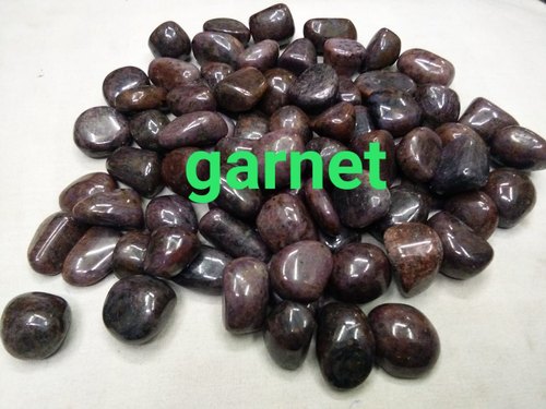 Garnet Tumbled Stone, Color : Maroon