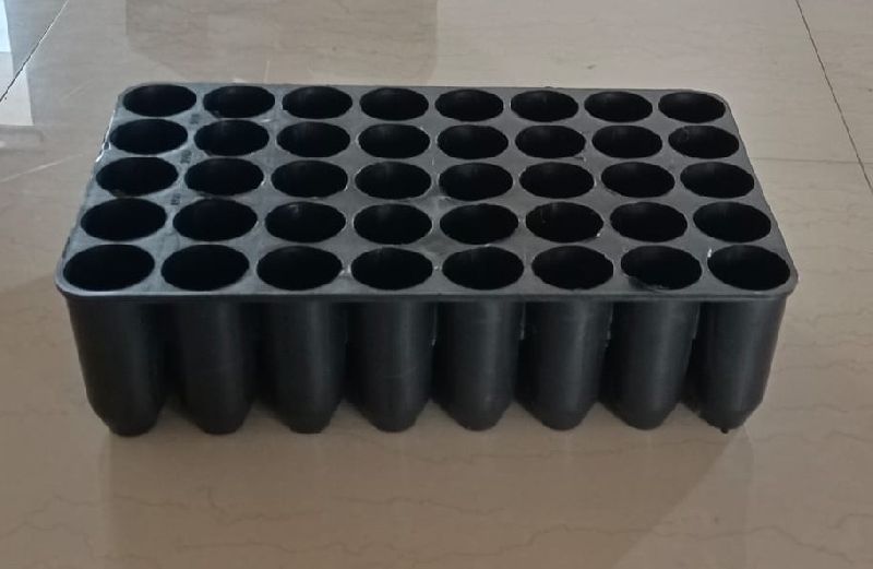 40 Cavity Seedling Tray