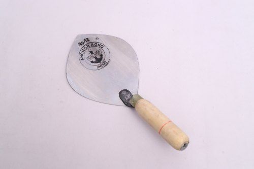 Karni Puna Cut With Wooden Handles