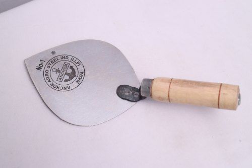 Paan Cut Karni With Wooden Handles