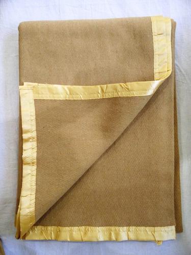 2.3 kg Camel Blanket, Size : 60 X 90 Inches