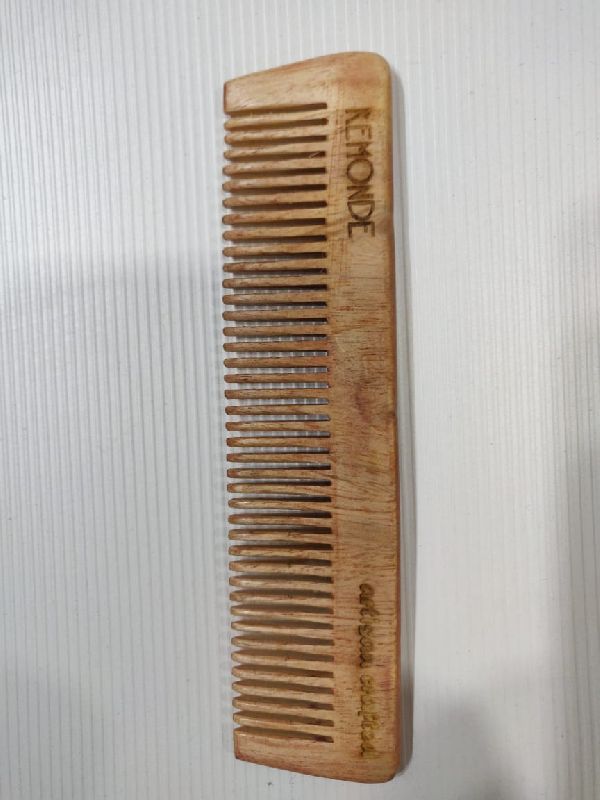 Neem Wood Comb- POCKET SIZED