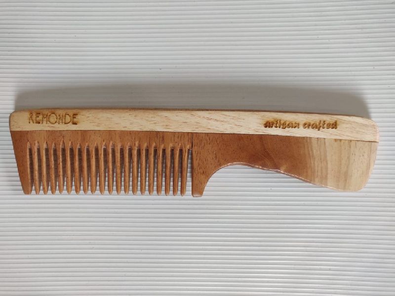 NEEM WOOD COMB - HANDLE COMB, for Home, Hotel, Salon, Color : Brown