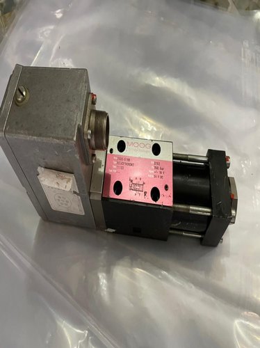 R04KX1M0NSM2 Servo Valve