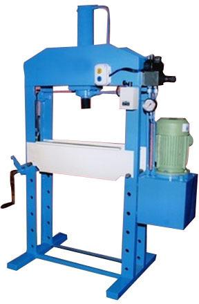 Iron Polished Industrial Hydraulic Press Machine, Capacity : >100 Ton