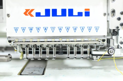 Embroidery Flat Bed Machine