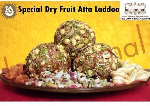 Dry Fruit Atta Laddoo