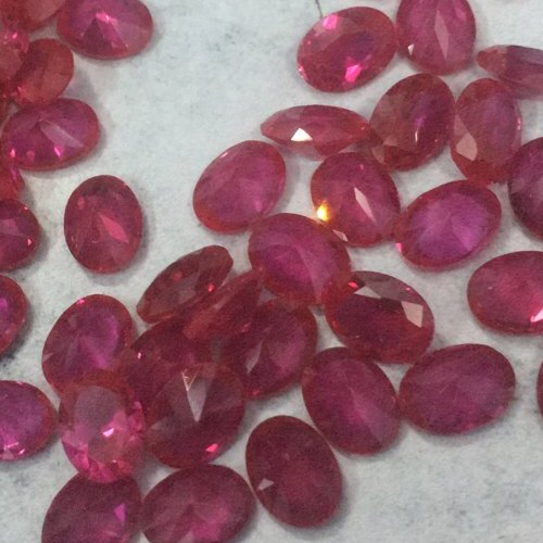 Oval Red Imitation Stone, Size : 1-10 Mm