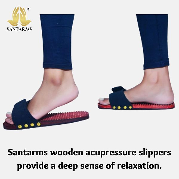 Wooden hot sale acupressure slippers