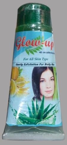 Glow Up Face Herbal Wash