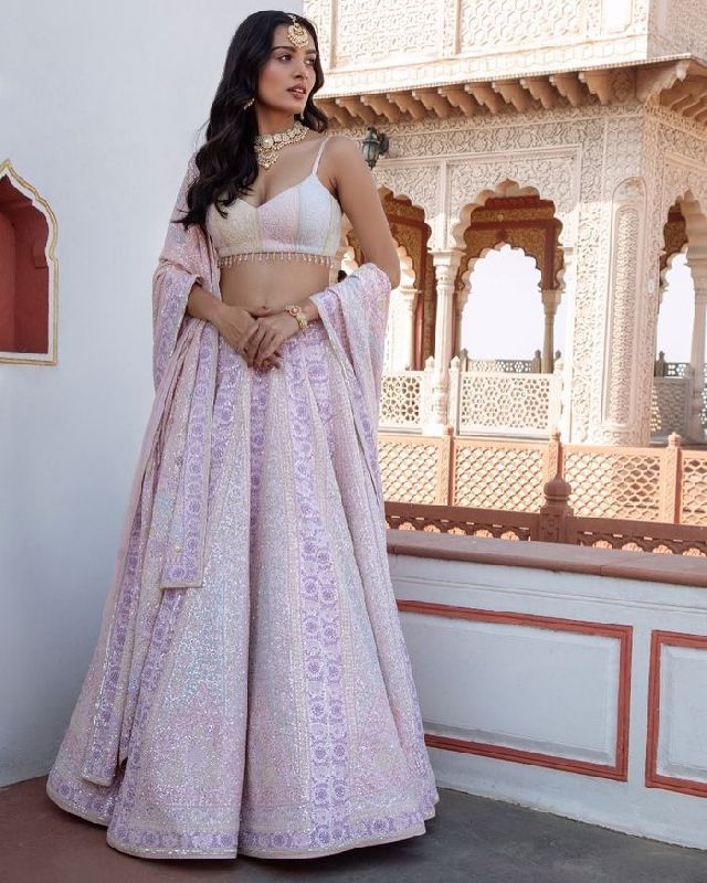 Bookmark these celeb-approved Chikankari lehengas for your wedding lookbook