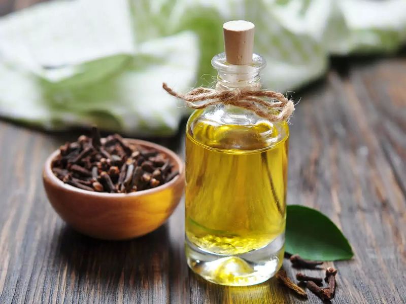 Natural clove oil, Feature : Antioxidant, Low Cholestrol
