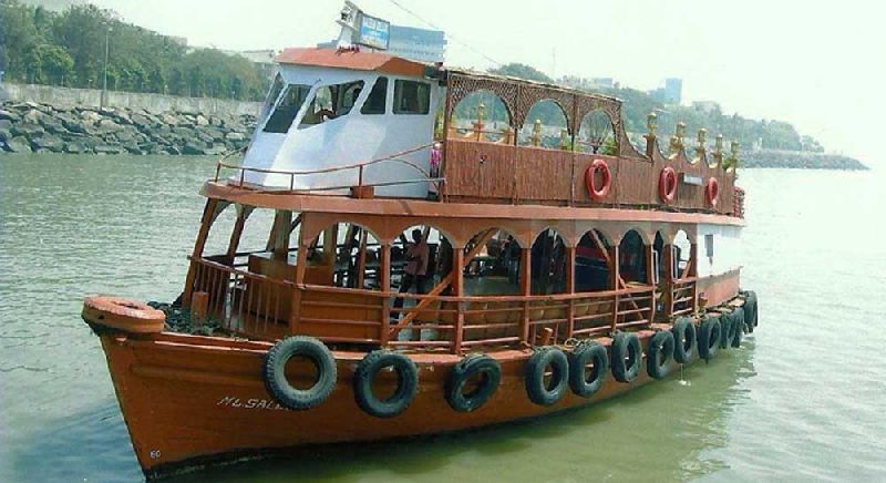 Ferry Boat, Specialities : Low Fuel Consumption, Long Life, Hard Structure