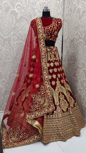 Embroidery Maroon Bridal Lehenga at best price INR 7,999 / Piece in ...