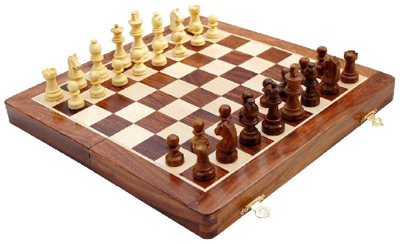Square Foldable Wooden Chess Board Set, Feature : Durable, Easy To Carry, Fine Finishing, Light Weight