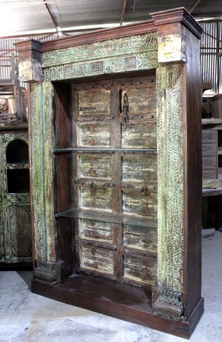 Coated Old Door Carved Bookshelf, for Home Use, Library Use, School Use, Feature : Attractive Designs