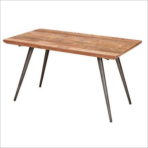 Polished Wood Vintage Dining Table, for Home, Hotel, Restaurant, Feature : Attractive Designs, Corrosion Proof