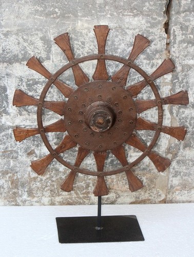 Wooden Wheel On Iron Stand, for Decorating Candle, Size : 10inch, 12inch, 14inch, 16inch
