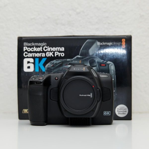 black magic design pocket cinema camera 6k pro