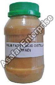 Palm fatty acid distillate, for animal feeds, laundry soaps, the oleochemical industry, Grade : Re-processing