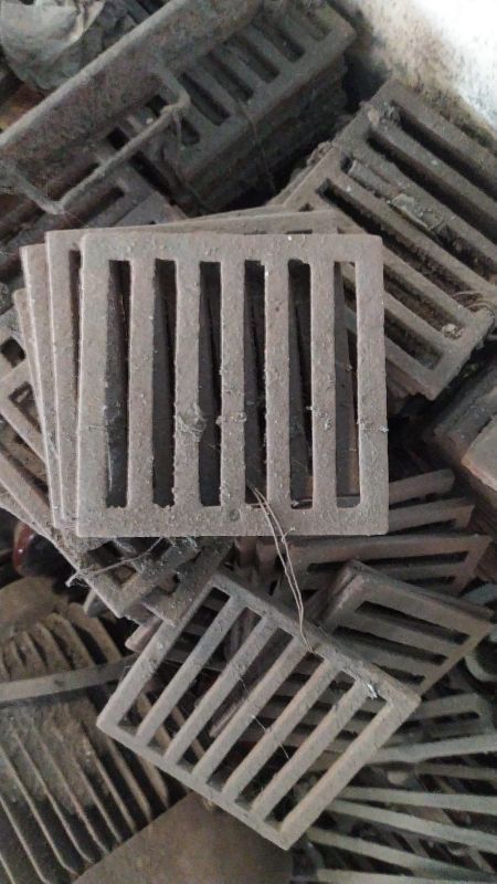 Square Cast Iron Casting, Length : Customised