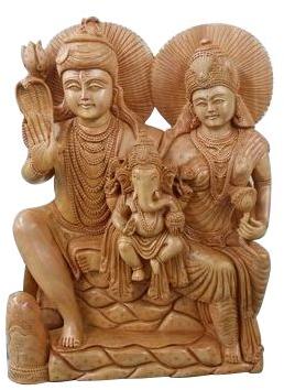 Polished Wooden Shiv Parivar Statue, for Religious Purpose, Pattern : Plain