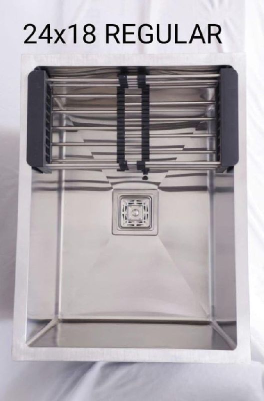 Rectangular 24x18 Inch Regular Handmade Kitchen Sink, Color : Silver