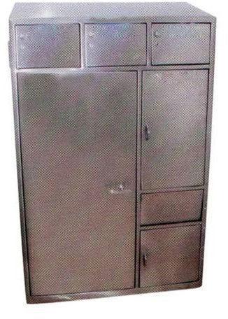 Stainless Steel Visitor Apron Cabinet, Certification : ISO 9001:2008