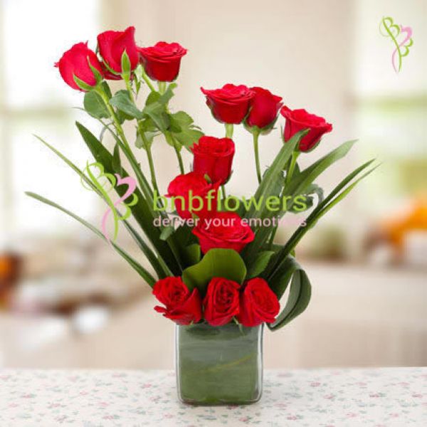 Organic Red Emotions Flower Bouquet, Packaging Type : Craft Paper